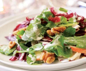Belgian and Arugula Salad with Apples and Walnuts  